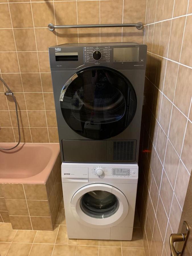 Apartment Juric Kaštel Novi Eksteriør billede